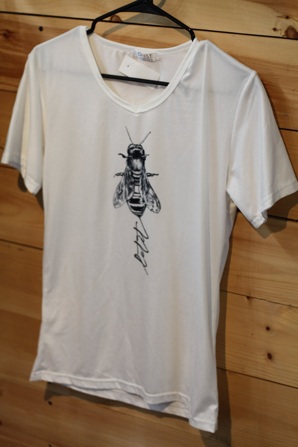 Let it BEE Women's T-Shirt